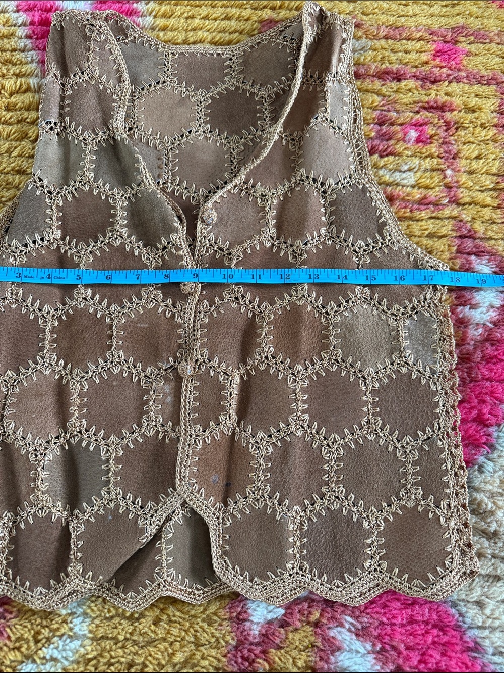 Vintage crochet suede leather vest - Picture 5 of 5
